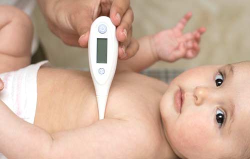 赤ちゃんが使う体温計の種類と特徴 正しい体温の測り方 パパシャブログ
