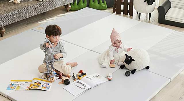 赤ちゃんのプレイマットはいつから オススメは折りたたみが人気 パパシャブログ 赤ちゃんのプレイマットはいつから オススメは折りたたみが人気 パパシャブログ